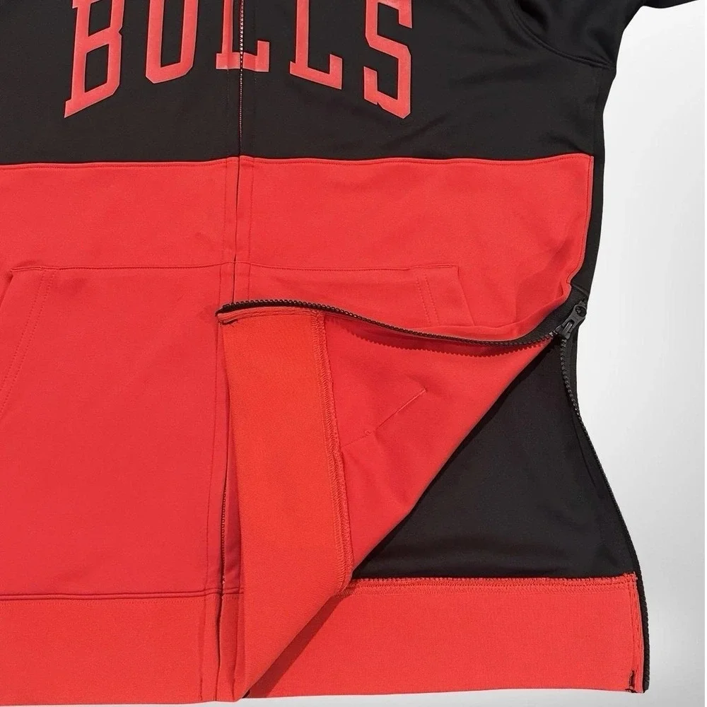 Nike Chicago Bulls Showtime Dri-FIT Full Zip Hoodie Mens Large Red FV1516 NWT